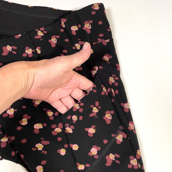CAbi Lean Leggings Printed Flower Burst on Black Size M Style 4142 - Picture 6 of 16